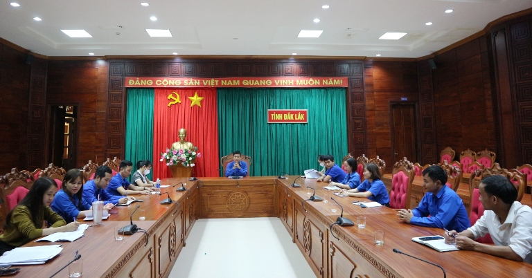 Chi đoàn Văn phòng UBND tỉnh tổ chức sinh hoạt chuyên đề học tập và làm theo tư tưởng, đạo đức, phong cách Hồ Chí Minh 